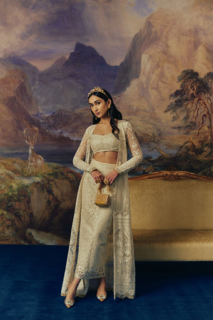 Noor-e-Taj Signature Set